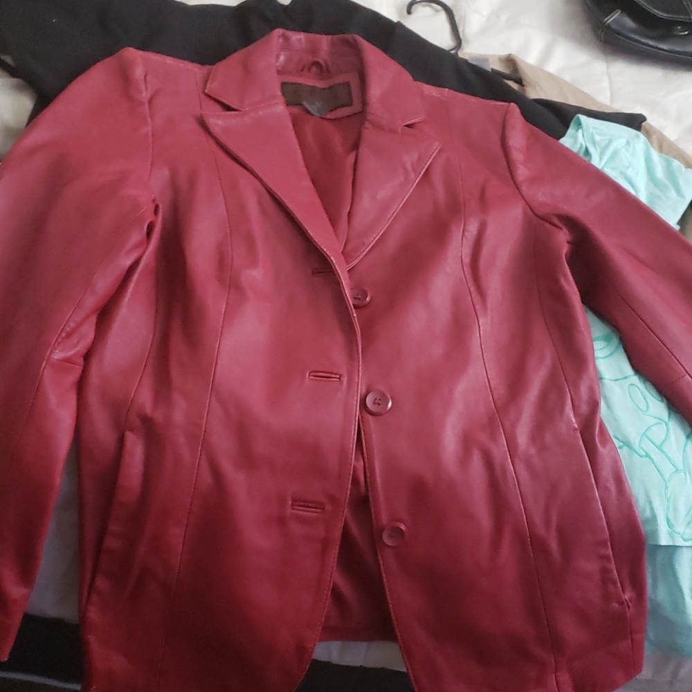 Siena Leather burgundy jacket size 6